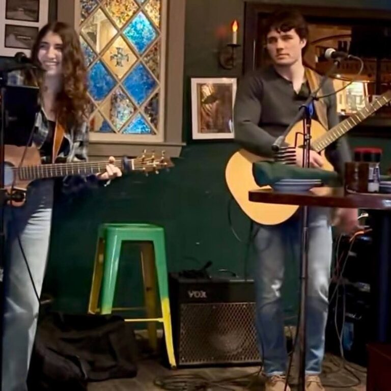 Damion & Kaitlin live at Jo’s